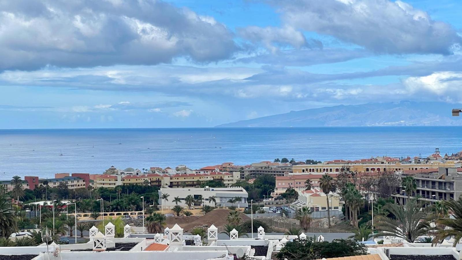 Villa Parque Del Conde, Ocean View Адехе Екстер'єр фото